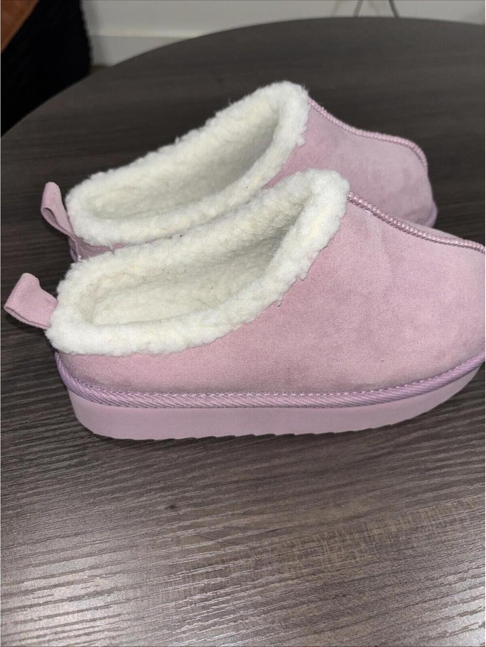 Old Navy Kids Shoes size 13